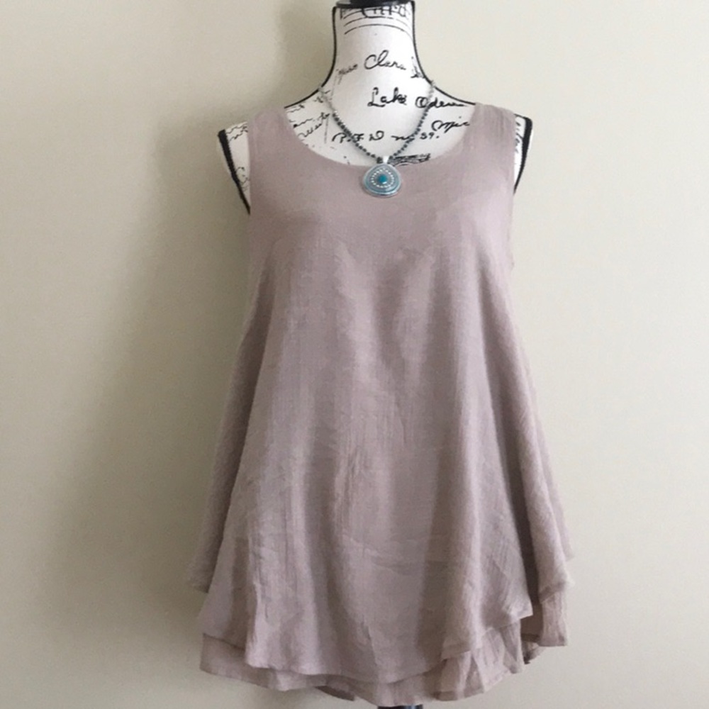 New Directions sleeveless, high-low tunic